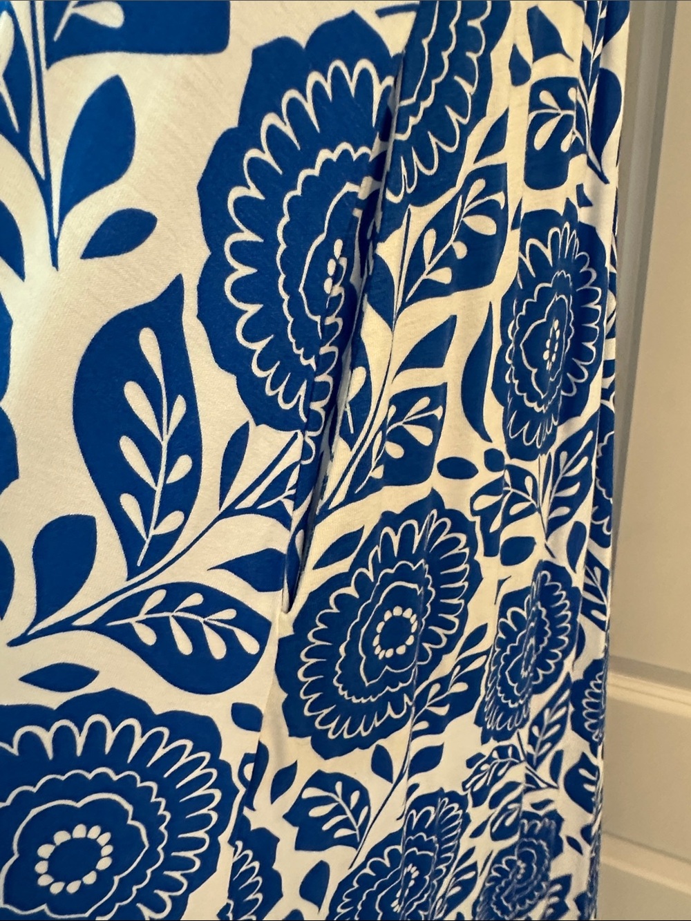 Boden Blue and White Floral Midi Dress - Women's - Picture 4 of 4